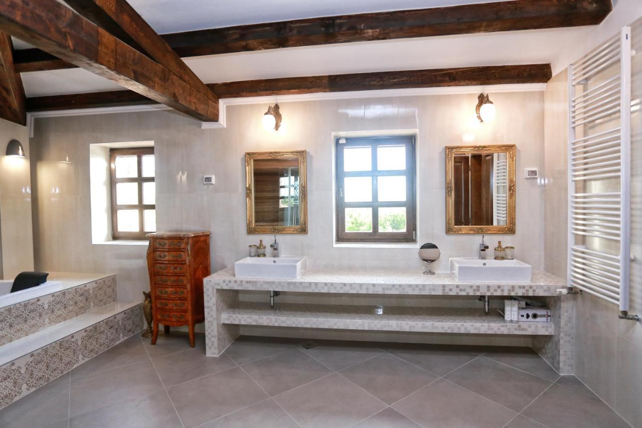 Villa Carolus-Luxurious Istrian Villa Barat  Eksteriør bilde